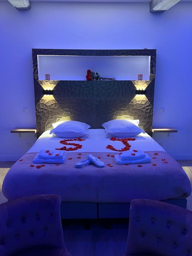 Chic & Jacuzzi Apartment Givors Luaran gambar